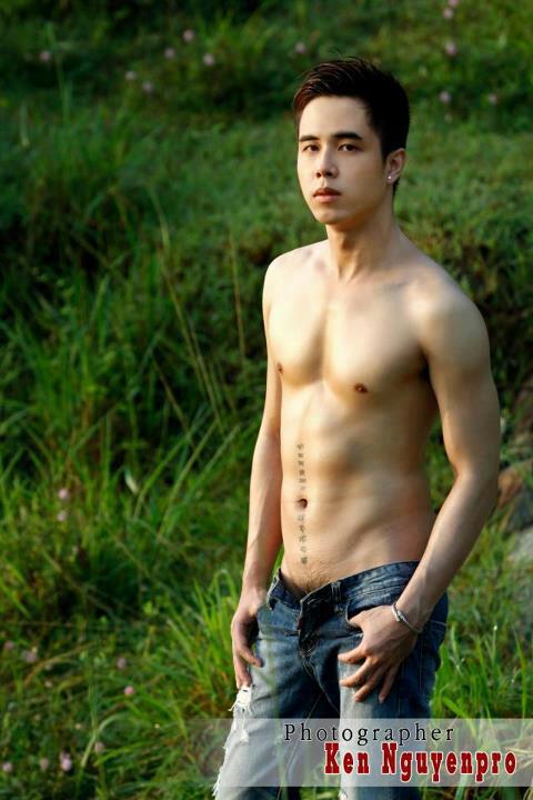 พ่อหนุ่ม หุ่นฟิน 19 !!