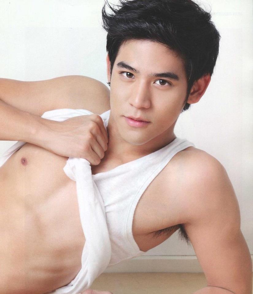 เด็กสมัยนี้น่ารักเนอะ >.<