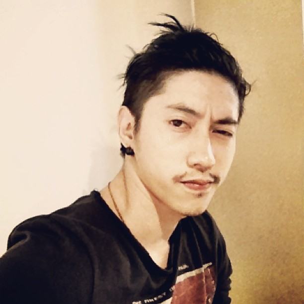 เด็กสมัยนี้น่ารักเนอะ >.<