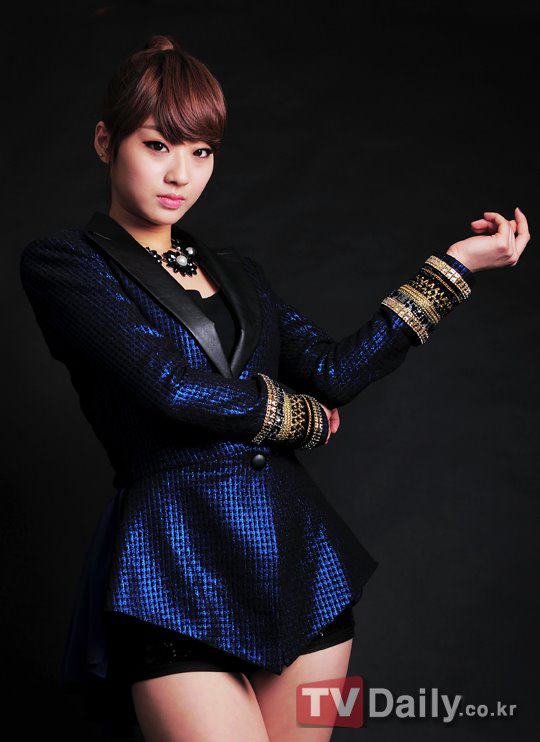วง Nine Muses (ไนน์มิวเซส)