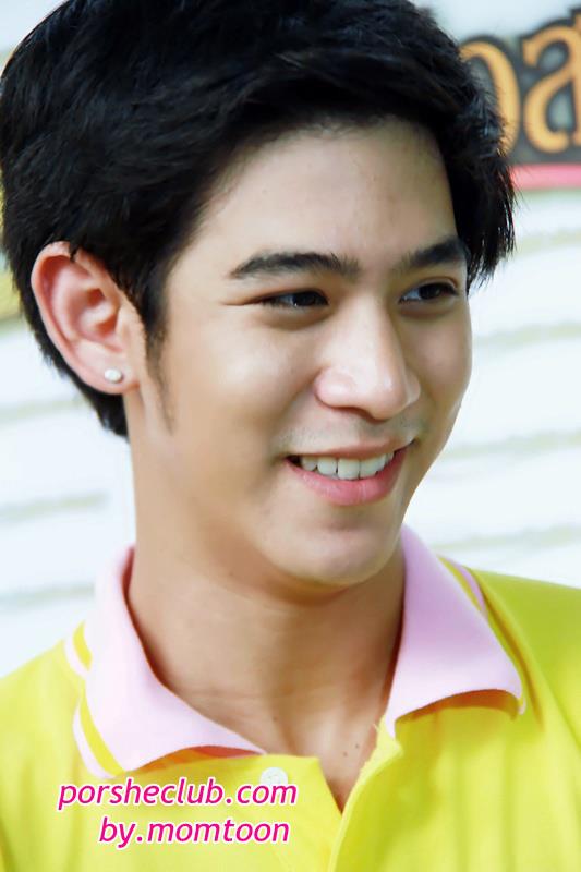 พอร์ช ร่วมงานแถลงข่าวคอนเสิร์ตเพลงเฉลิมพระเกยรติ @ จุฬาลงกรณ์มหาวิทยาลัย
