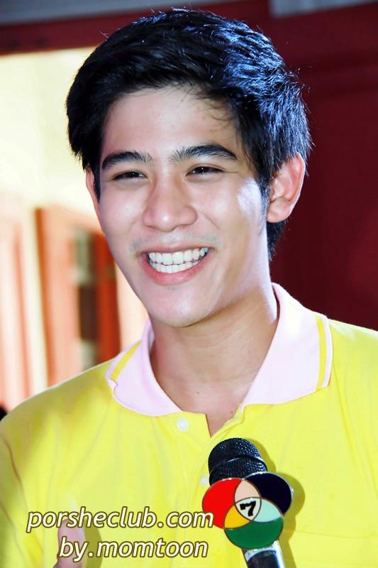 พอร์ช ร่วมงานแถลงข่าวคอนเสิร์ตเพลงเฉลิมพระเกยรติ @ จุฬาลงกรณ์มหาวิทยาลัย