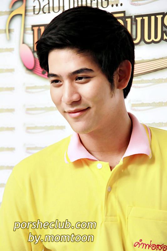 พอร์ช ร่วมงานแถลงข่าวคอนเสิร์ตเพลงเฉลิมพระเกยรติ @ จุฬาลงกรณ์มหาวิทยาลัย
