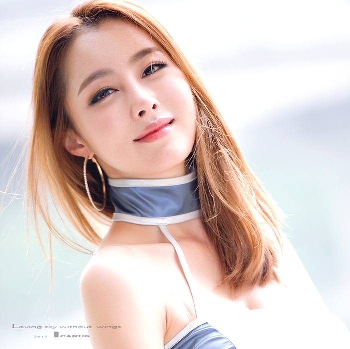 ขาวใส เพรียวลม ร่มสวย