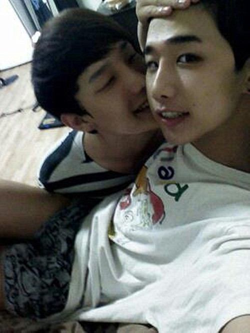 เคียงข้างกันตลอดไป
