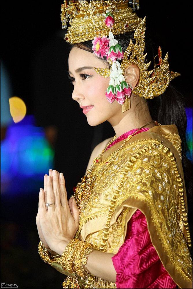 นุ่น วรนุช ชุดไทย ภาค 2