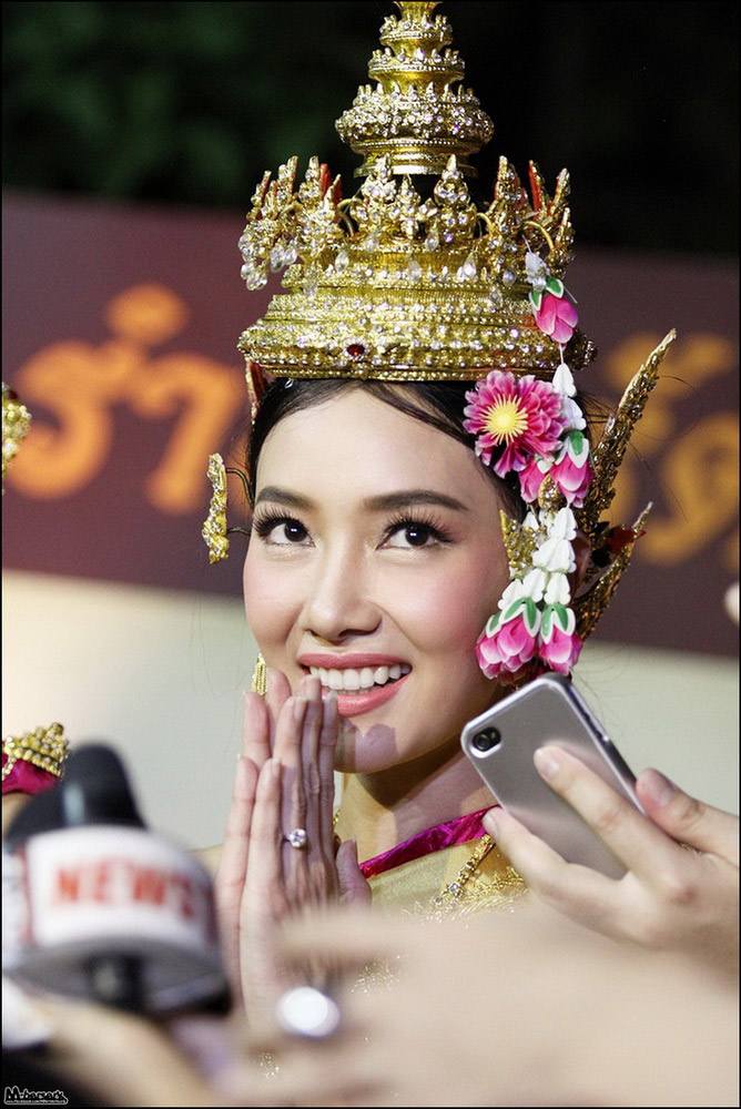 นุ่น วรนุช ชุดไทย ภาค 2