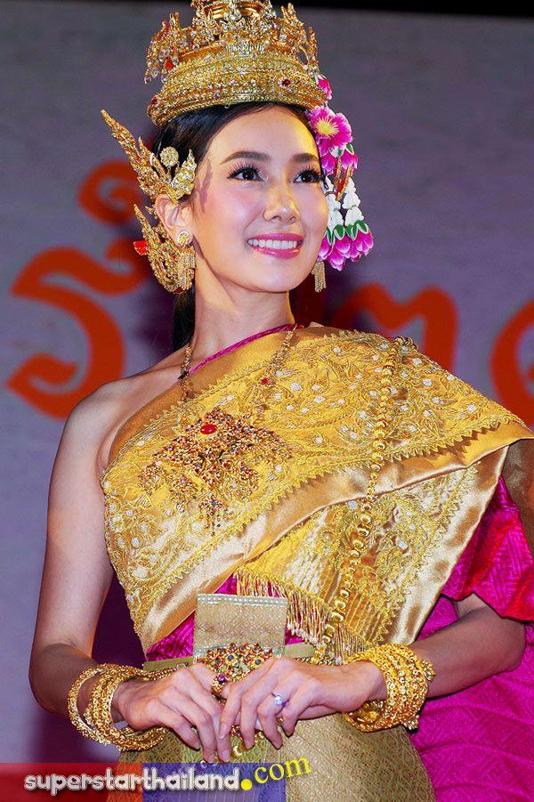 นุ่น วรนุช ชุดไทย ภาค 2