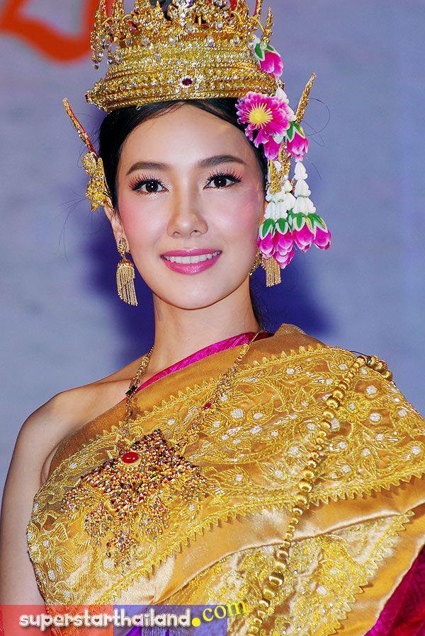 นุ่น วรนุช ชุดไทย ภาค 2