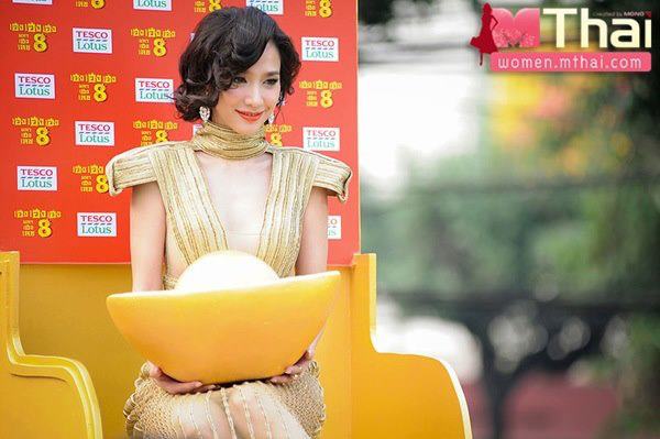 สวยรับตรุษจีน เฮง เฮง เฮง @โลตัสพระรามสี่!!