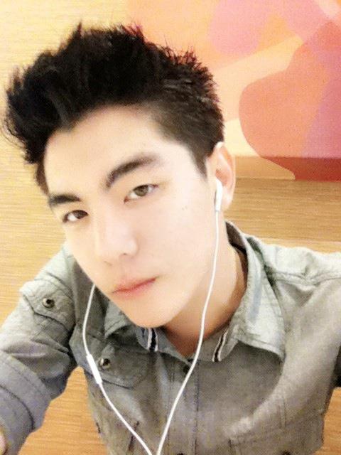 พวกเขาเหล่านี้ :)