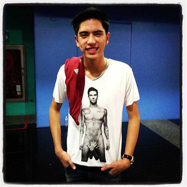 พวกเขาเหล่านี้ :)