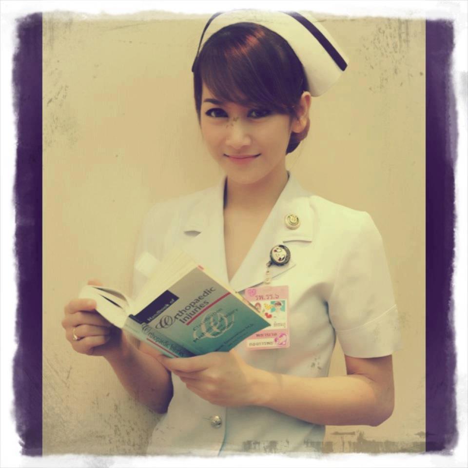 ร.ท. หญิงชโลธร ชัยชมภู