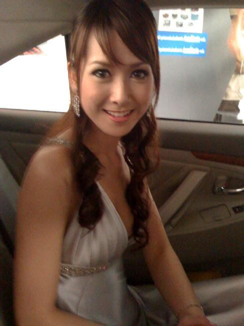 ร.ท. หญิงชโลธร ชัยชมภู