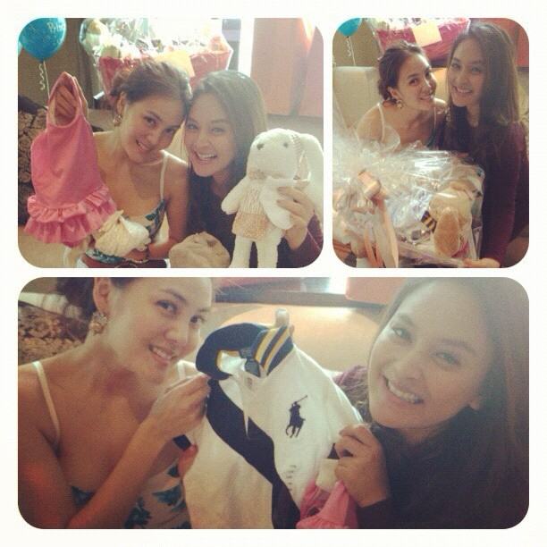 แฮปปี้! แก๊งนางฟ้ารวมตัว จัดเบบี้ชาวเวอร์ ให้ นานา ก่อนคลอดลูกแฝด