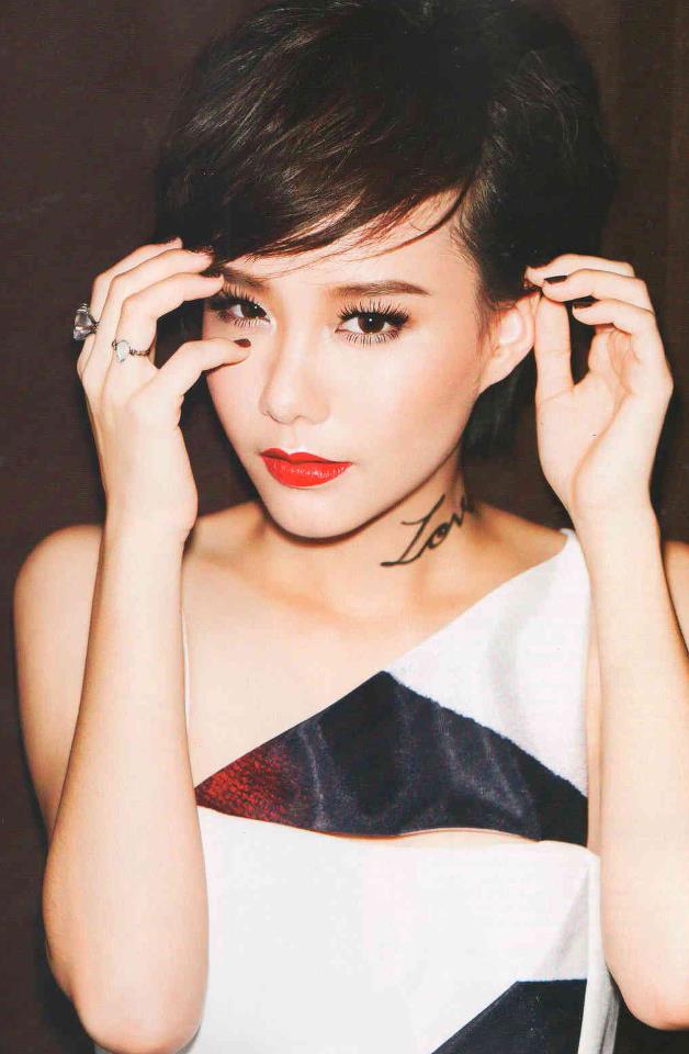 เต้ย-จรินทร์พร ผมสั้นจุ๊ด เปรี้ยวแซ่บ แทบจำไม่ได้