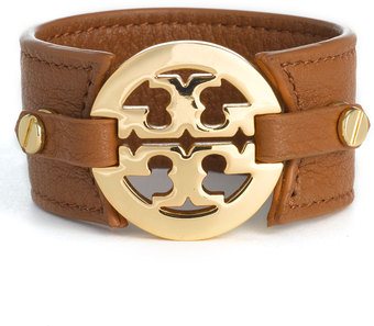 Tory Burch  แฟชั่นแบรนด์นี้ กำลังมาแรง !!