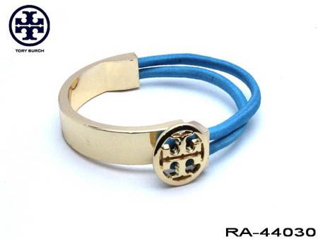 Tory Burch  แฟชั่นแบรนด์นี้ กำลังมาแรง !!