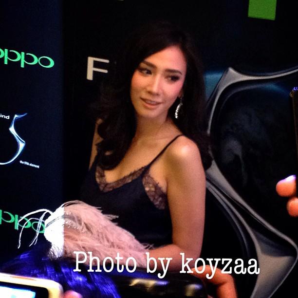 สวยเริ่ดเจิดจรัส @oppo find5 !