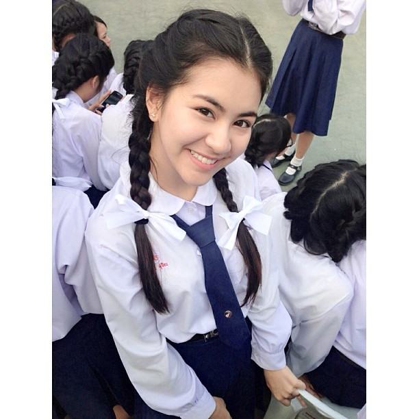 มิ้งค์ ยูมิโกะ พิธิกรรายการดาวกระจาย