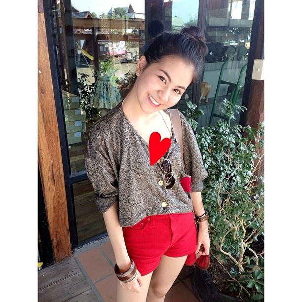มิ้งค์ ยูมิโกะ พิธิกรรายการดาวกระจาย