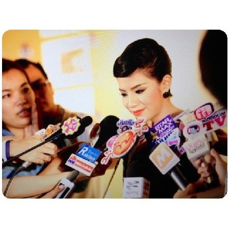 “150,000” แค่จิ๊บๆ “ใบเตย”อัพแล้ว จ้างงาน “185,000”