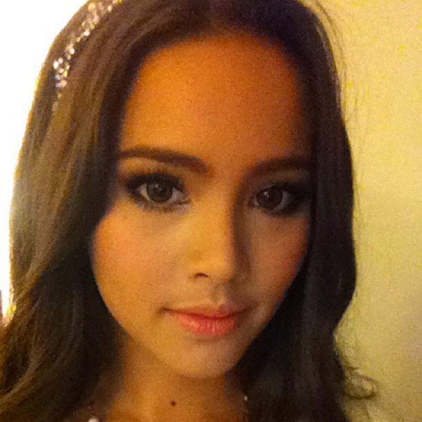 ใบเฟิร์น กับ ญาญ่า ใครน่ารัก สดใสกว่ากัน