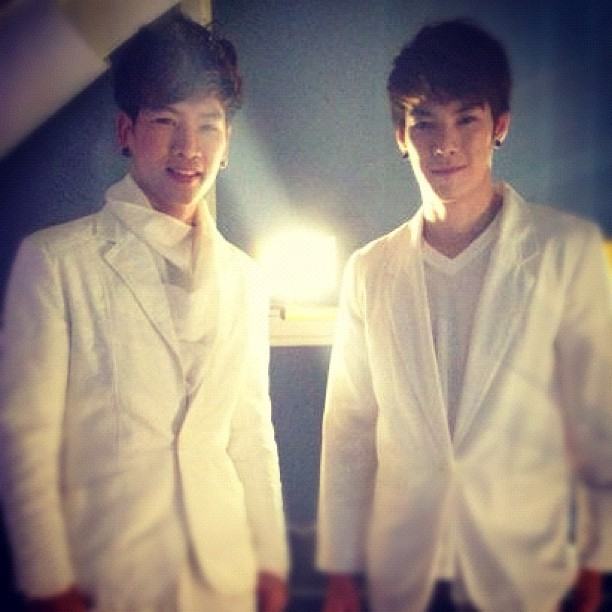 แบงค์ 1011 (ครูแบงค์ เดอะสตาร์)