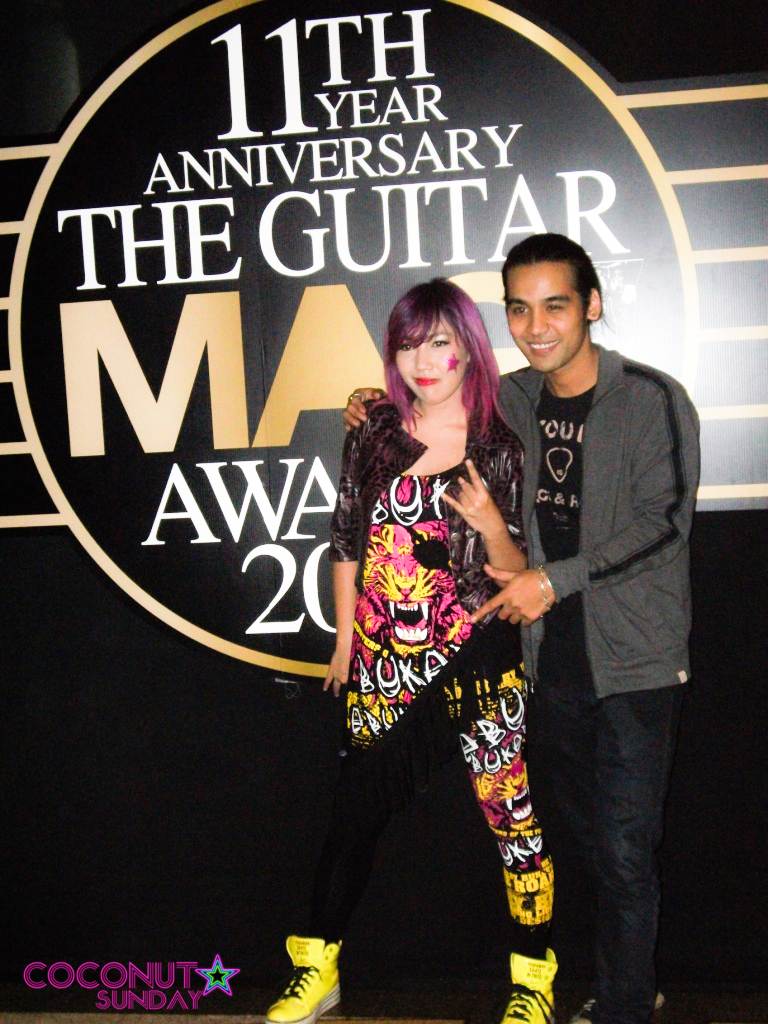 Coconut Sunday ในงาน 11th Anniversary The Guitar Mag Award2013