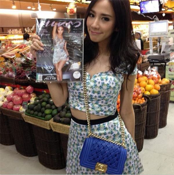 แฟชั่น ชุดเซต เสื้อผ้า 2 ชิ้นลายเดียวกัน เก๋เว่อร์ ๆ สไตล์ดาราสวยๆ