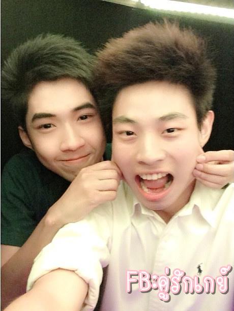 คู่รักเกย์ 2