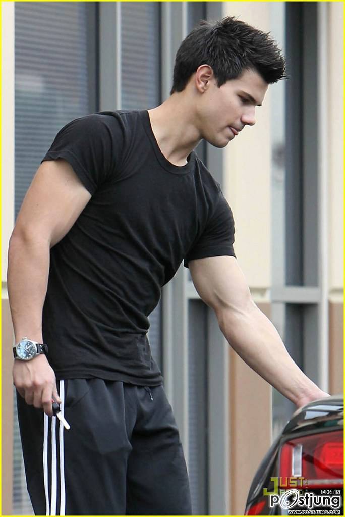 Taylor..หุ่นเท่โคตรๆ
