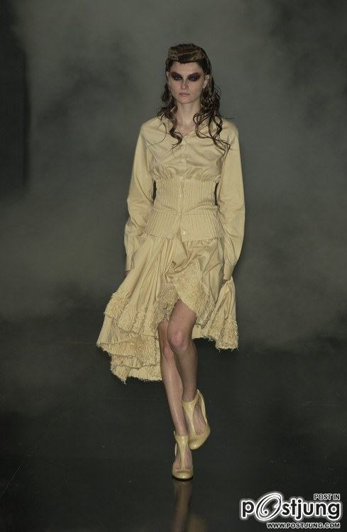 คนรัก ALEXANDER MCQUEEN 02