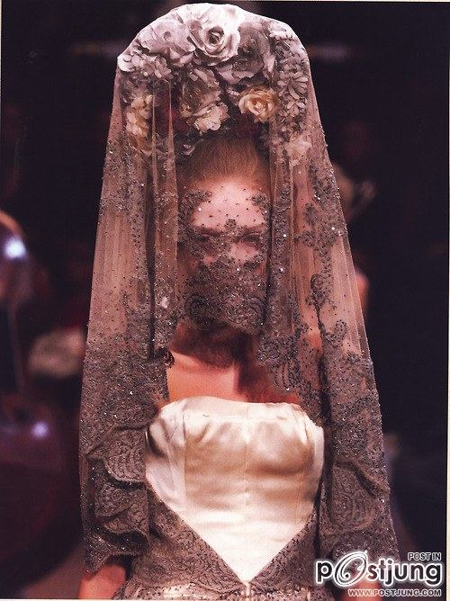 คนรัก ALEXANDER MCQUEEN 02