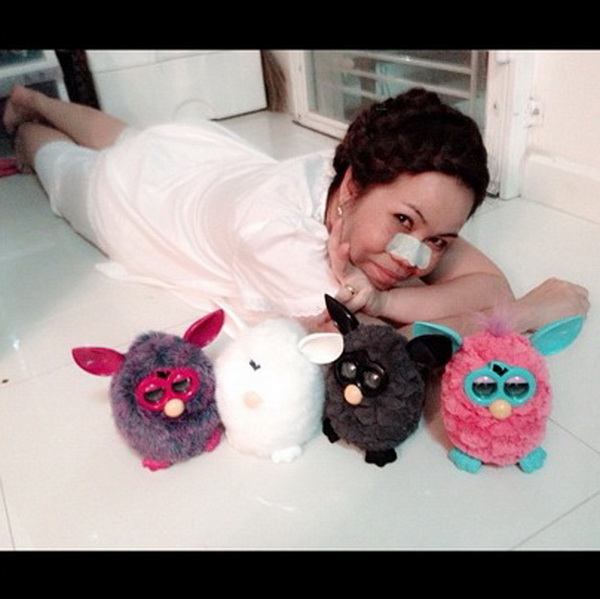 ว่ากันด้วยเรื่อง Furby (เฟอร์บี้) ตุ๊กตายอดฮิตของเหล่าดารา จนถึงคนธรรมดาทั่วไป