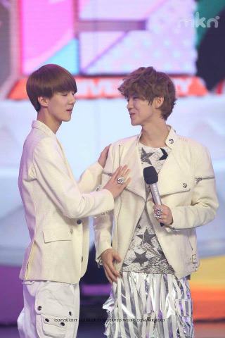 EXO - Sehun & Luhan (HunHan)