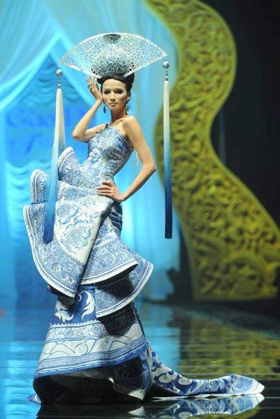ว้าย.!!..กะเทยไทย มีเซอร์ไพรส์ตลอด