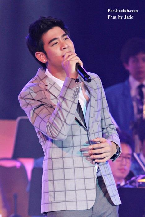 พอร์ช งานคอนเสิร์ตเฉลิมพระเกียรติคำพ่อสอน ณ หอประชุมจุฬาฯ