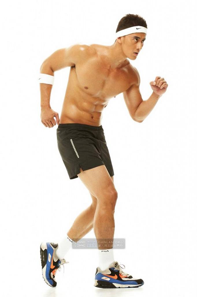 June Macasaet Manhunt International 2012 (2)