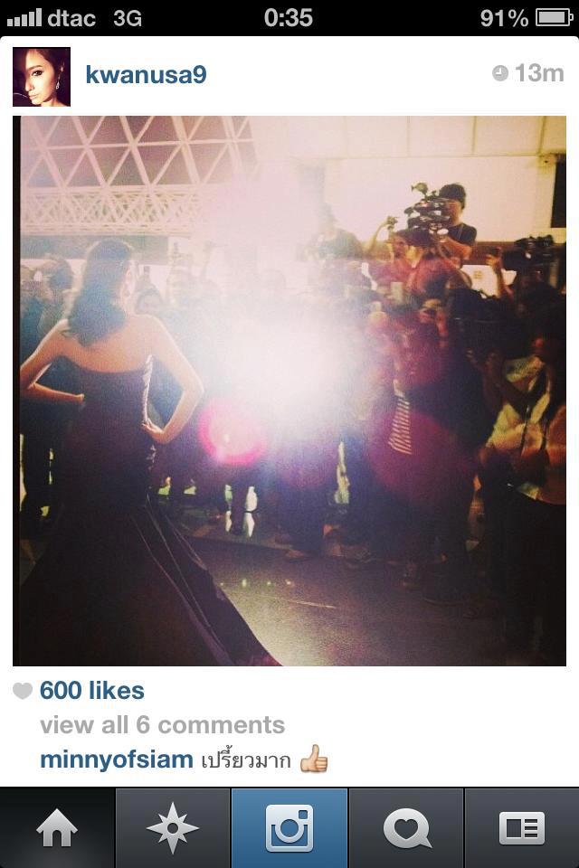 ขวัญ อุษามณี งาน top award สวยสง่ามาก