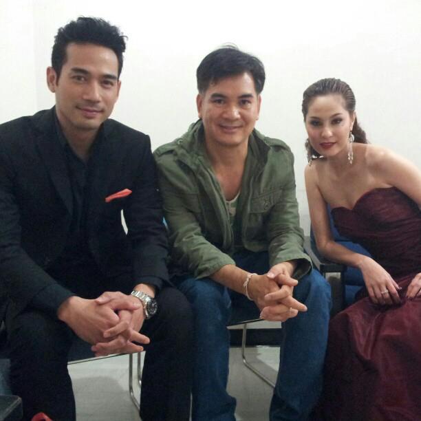 ขวัญ อุษามณี งาน top award สวยสง่ามาก