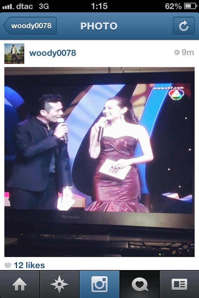 ขวัญ อุษามณี งาน top award สวยสง่ามาก