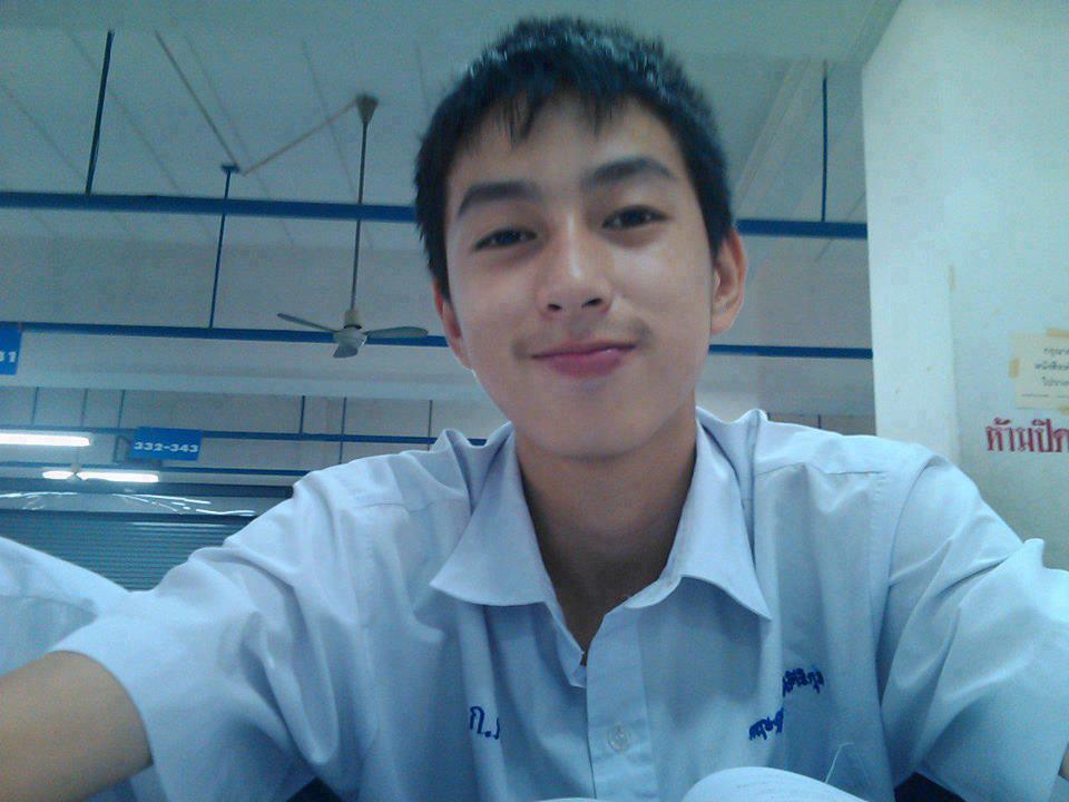 ชาย + ชาย ก็น่ารักดีนะคะ ^_^
