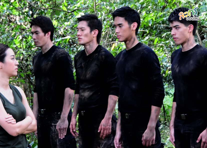 &ldquo;ผู้กองจ๋า&rdquo; จับหนุ่มๆ ทดสอบเข้ม
