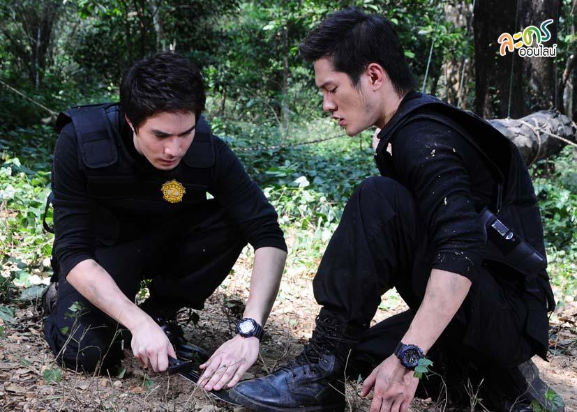 &ldquo;ผู้กองจ๋า&rdquo; จับหนุ่มๆ ทดสอบเข้ม
