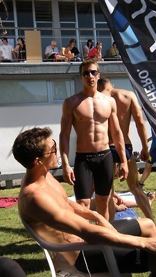 หล่อมาคู่หุ่นดี