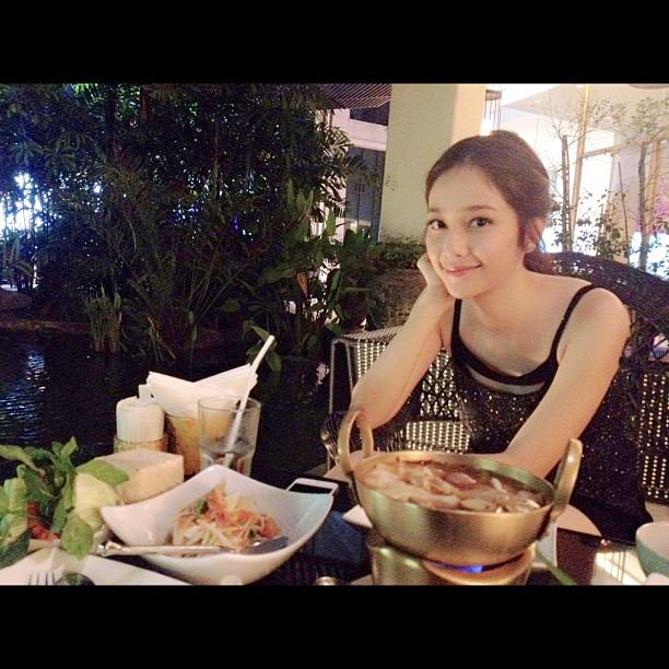 ออม สริตา ดาราสาวหน้าใหม่แห่ง โพลีพลัส