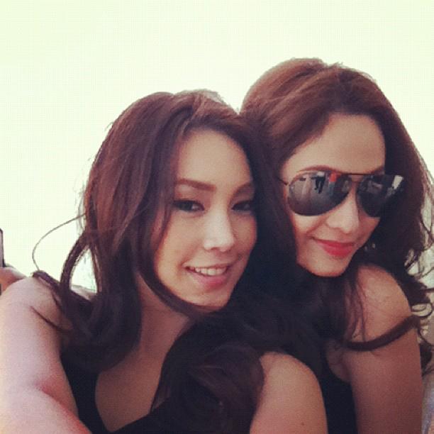 ขวัญ อุษามณี กับแว่นตาสุดเท่ห์