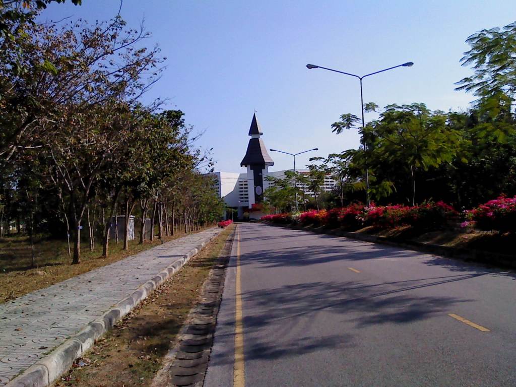 ธรรมศาสตร์ ลำปาง