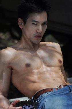 ถอดโชว์เรือนร่าง 128
